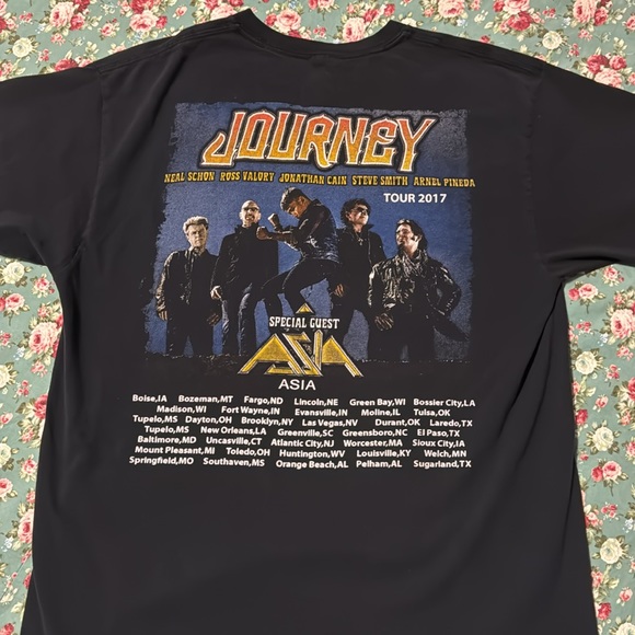 JOURNEY Tour T-shirt 2017, large black short sleeve T-shirt. Special guest Asia! - Picture 5 of 7